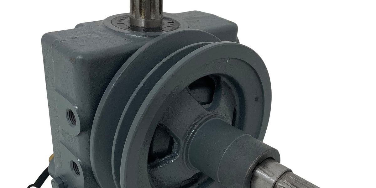 K5615-33106 Aftermarket Kubota Gearbox | In Stock — Flip Manufacturing