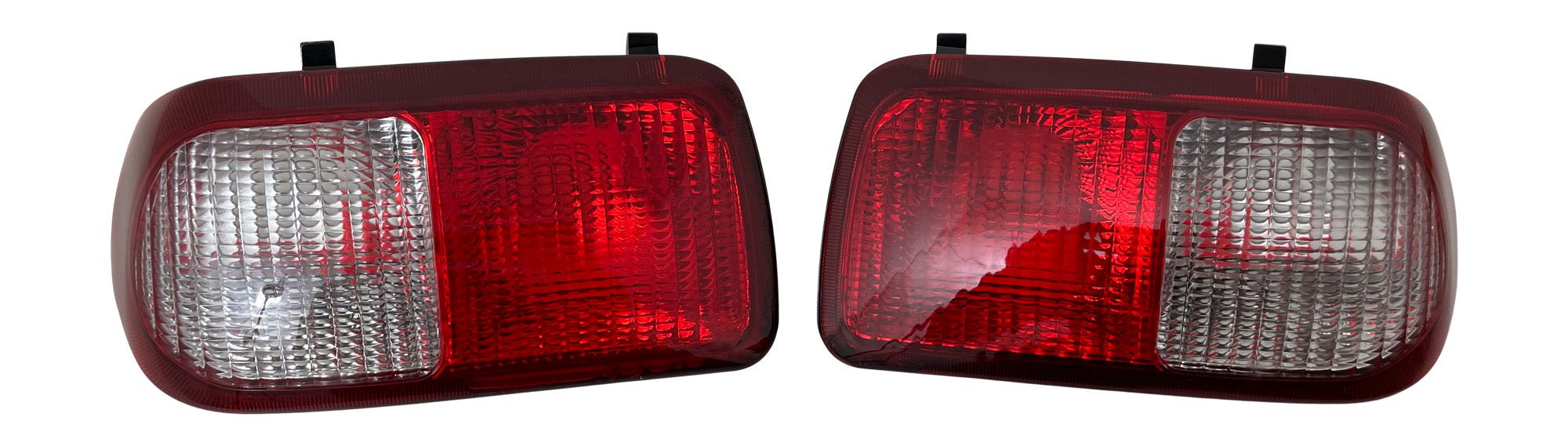 Right and Left Tail Light Kit Compatible With John Deere X 400 500 700 AM132642 AM132643